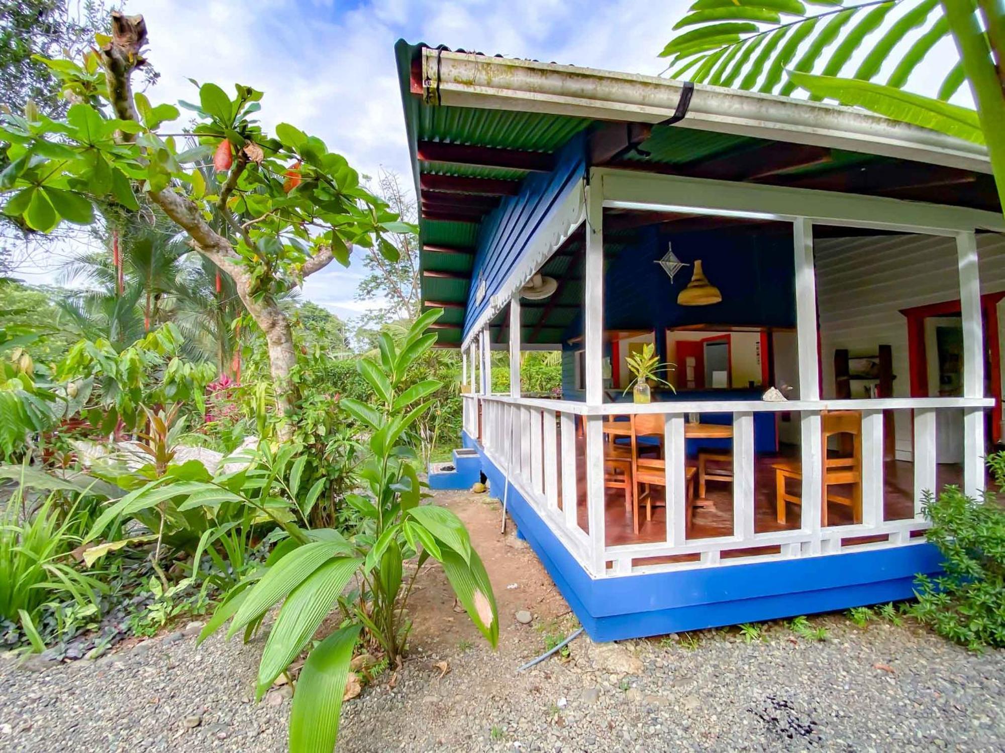 Hotel Casitas Mar Y Luz Puerto Viejo de Talamanca ภายนอก รูปภาพ